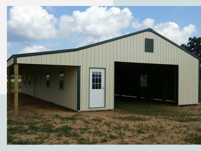 Строительство конюшен в Димитровграде